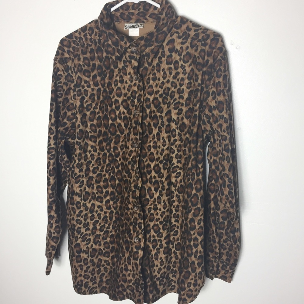 Sunbelt | Leopard Button Down Oxford Shirt B10
